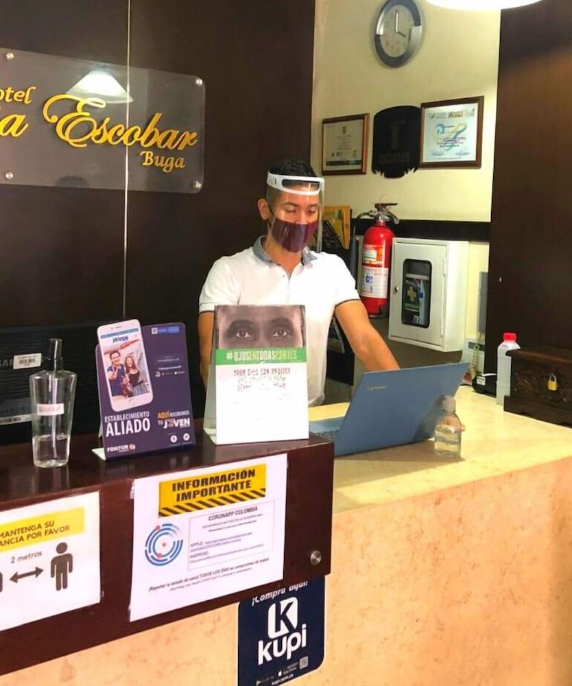 Casa Escobar Buga Otel Dış mekan fotoğraf