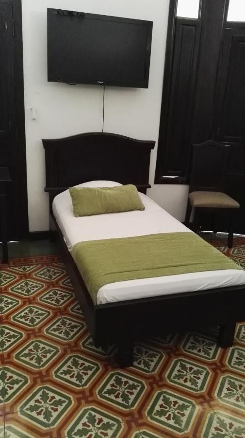 Casa Escobar Buga Otel Dış mekan fotoğraf