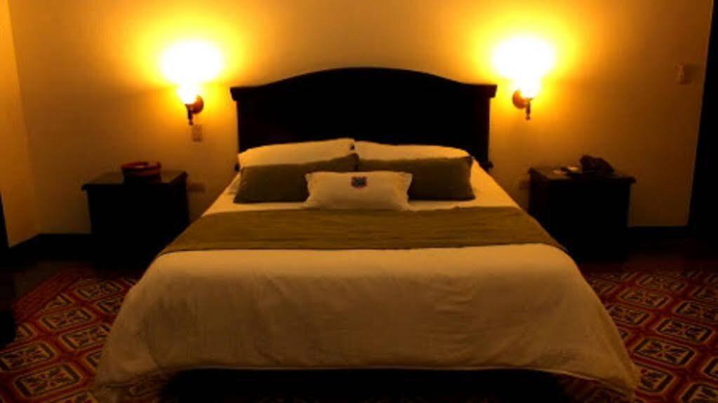 Casa Escobar Buga Otel Dış mekan fotoğraf
